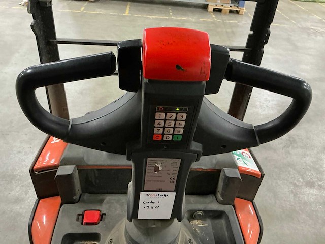 2021 toyota lpe200 elektrische palletwagen met platform - afbeelding 2 van  14