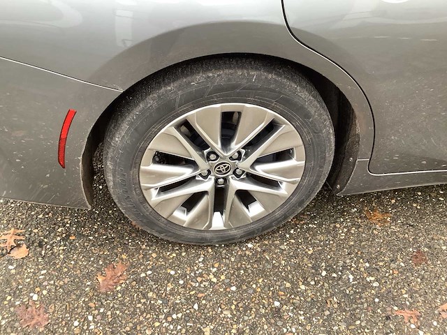 2021 toyota mirai 2 xle executive personenauto s-920-pz - afbeelding 3 van  39