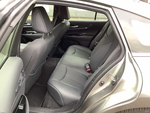 2021 toyota mirai 2 xle executive personenauto s-920-pz - afbeelding 8 van  39