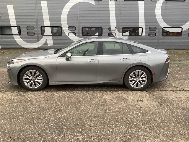 2021 toyota mirai 2 xle executive personenauto s-920-pz - afbeelding 12 van  39