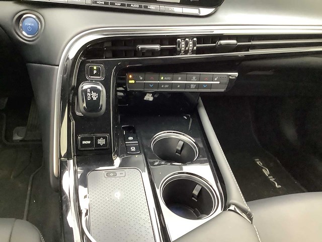 2021 toyota mirai 2 xle executive personenauto s-920-pz - afbeelding 25 van  39