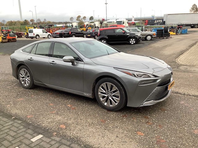 2021 toyota mirai 2 xle executive personenauto s-920-pz - afbeelding 37 van  39