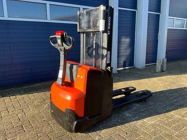 2021 toyota swe200d stapelaar - afbeelding 1 van  12