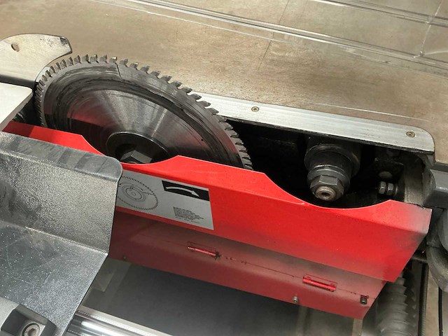 2021 ua1600s platen opdeelzaagmachine - afbeelding 2 van  7