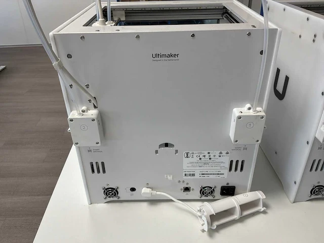 2021 ultimaker s3 3d printer - afbeelding 3 van  8