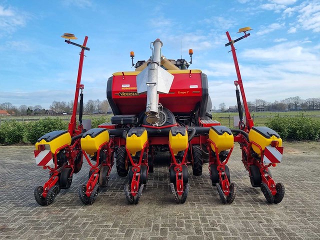 2021 väderstad tpt 6 6 rijen maiszaaimachine / seed drill / tempo zaaier - afbeelding 1 van  27