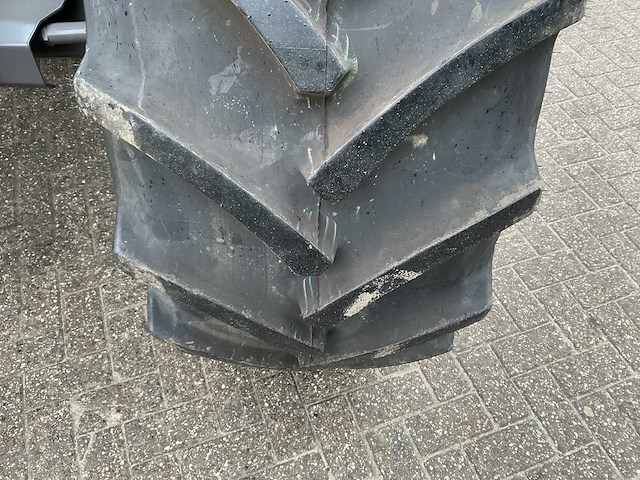 2021 valtra n135 direct smarttouch vierwielaangedreven landbouwtractor - afbeelding 4 van  33