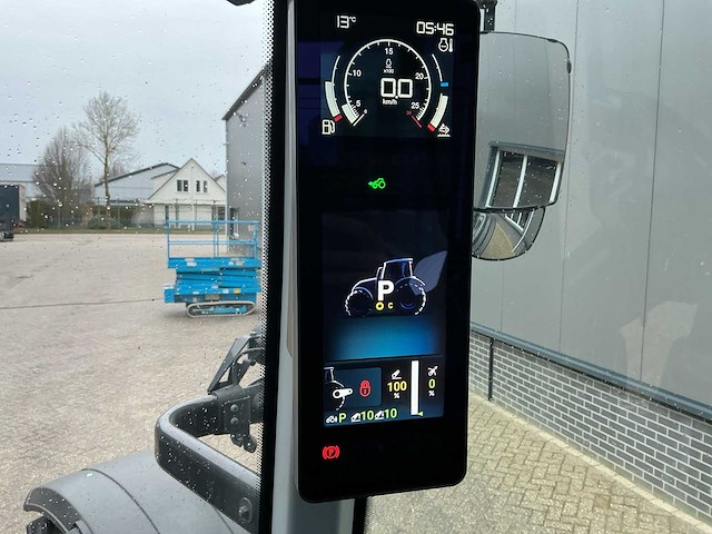 2021 valtra n135 direct smarttouch vierwielaangedreven landbouwtractor - afbeelding 25 van  33