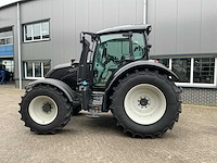 2021 valtra n135 direct smarttouch vierwielaangedreven landbouwtractor - afbeelding 33 van  33