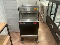 2021 vlb pano broodsnijmachine - afbeelding 2 van  7