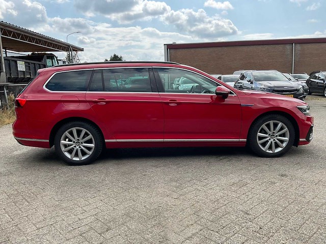 2021 volkswagen passat variant 1.4 tsi phev gte business - afbeelding 32 van  36