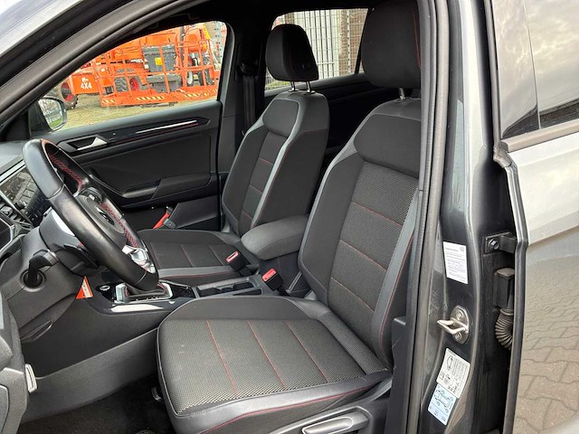 2021 volkswagen t-roc r line 1.5 tsi sport business r personenauto - afbeelding 6 van  40