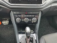 2021 volkswagen t-roc r line 1.5 tsi sport business r personenauto - afbeelding 16 van  40
