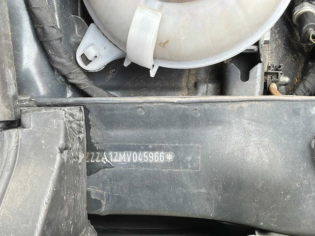 2021 volkswagen t-roc r line 1.5 tsi sport business r personenauto - afbeelding 22 van  40