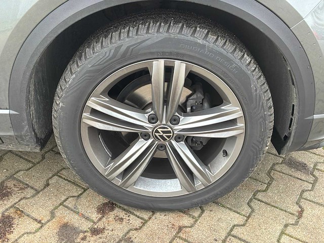 2021 volkswagen t-roc r line 1.5 tsi sport business r personenauto - afbeelding 32 van  40