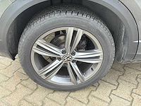 2021 volkswagen t-roc r line 1.5 tsi sport business r personenauto - afbeelding 33 van  40