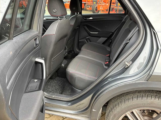2021 volkswagen t-roc r line 1.5 tsi sport business r personenauto - afbeelding 7 van  41
