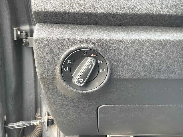 2021 volkswagen t-roc r line 1.5 tsi sport business r personenauto - afbeelding 18 van  41