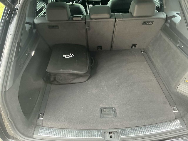 2021 volkswagen touareg 3.0 tsi ehybrid 4m personenauto - afbeelding 11 van  62