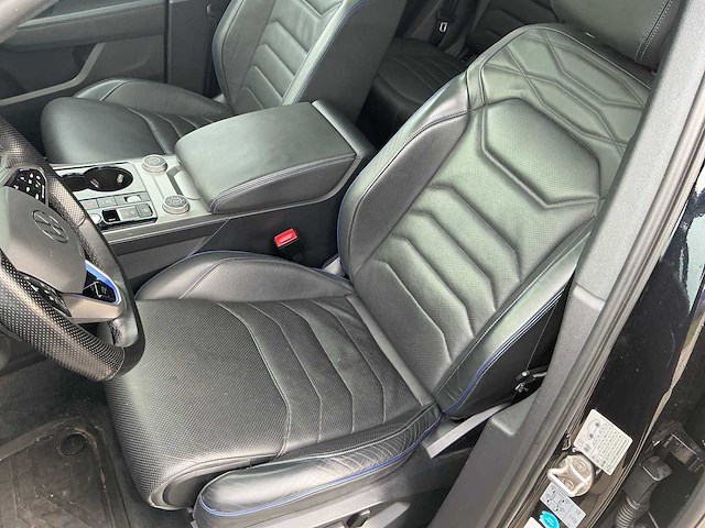 2021 volkswagen touareg 3.0 tsi ehybrid 4m personenauto - afbeelding 21 van  62