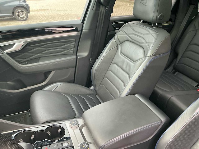 2021 volkswagen touareg 3.0 tsi ehybrid 4m personenauto - afbeelding 22 van  62