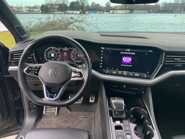 2021 volkswagen touareg 3.0 tsi ehybrid 4m personenauto - afbeelding 25 van  62
