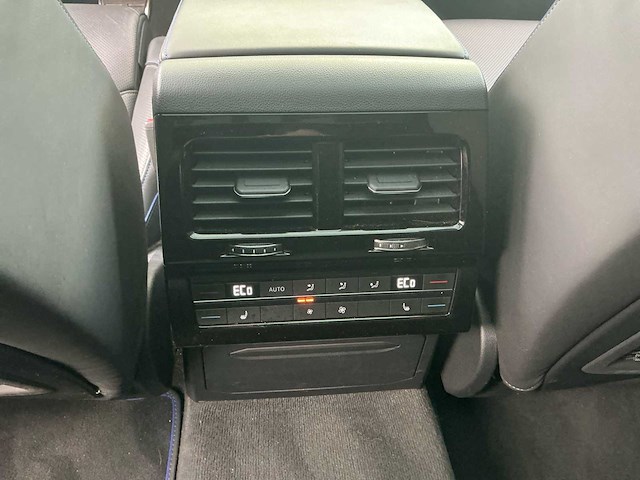 2021 volkswagen touareg 3.0 tsi ehybrid 4m personenauto - afbeelding 26 van  62