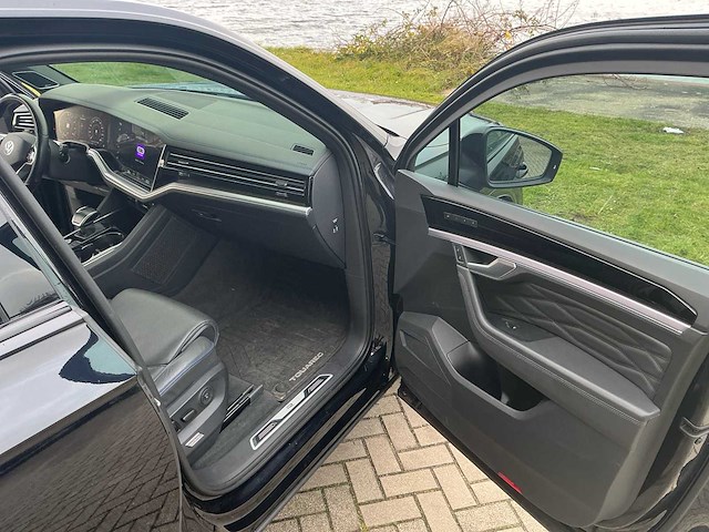 2021 volkswagen touareg 3.0 tsi ehybrid 4m personenauto - afbeelding 36 van  62