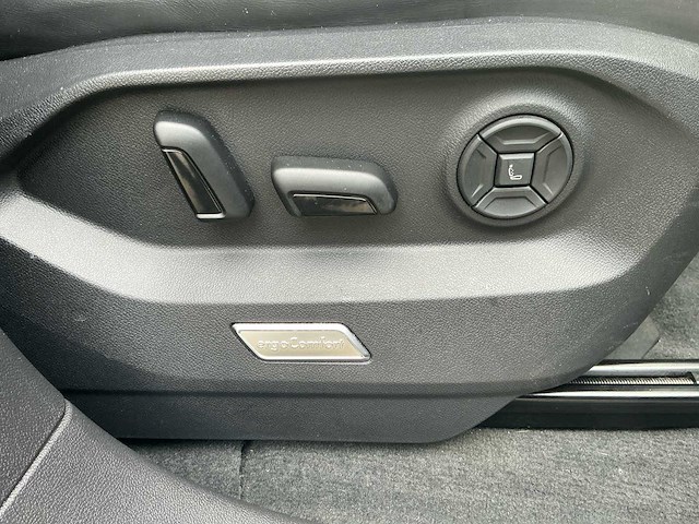 2021 volkswagen touareg 3.0 tsi ehybrid 4m personenauto - afbeelding 39 van  62