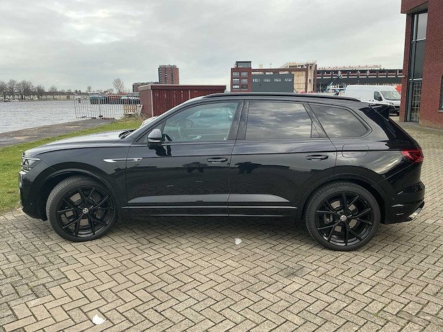 2021 volkswagen touareg 3.0 tsi ehybrid 4m personenauto - afbeelding 34 van  62
