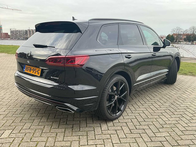 2021 volkswagen touareg 3.0 tsi ehybrid 4m personenauto - afbeelding 60 van  62