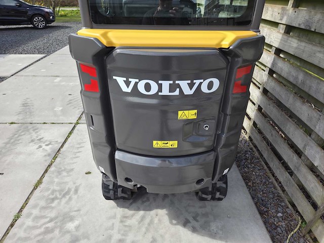 2021 volvo ec18e s-wissel minigraafmachine - afbeelding 23 van  23