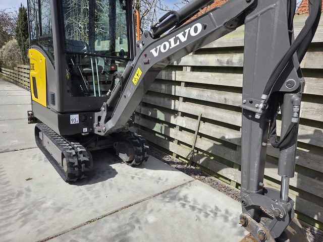 2021 volvo ec18e s-wissel minigraafmachine - afbeelding 17 van  21