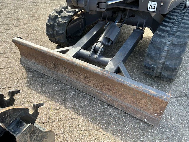 2021 volvo ecr25 compacte elektrische rupsgraafmachine - afbeelding 3 van  27