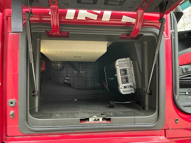 2021 volvo fh unlimited edition opleggertrekker - afbeelding 16 van  46