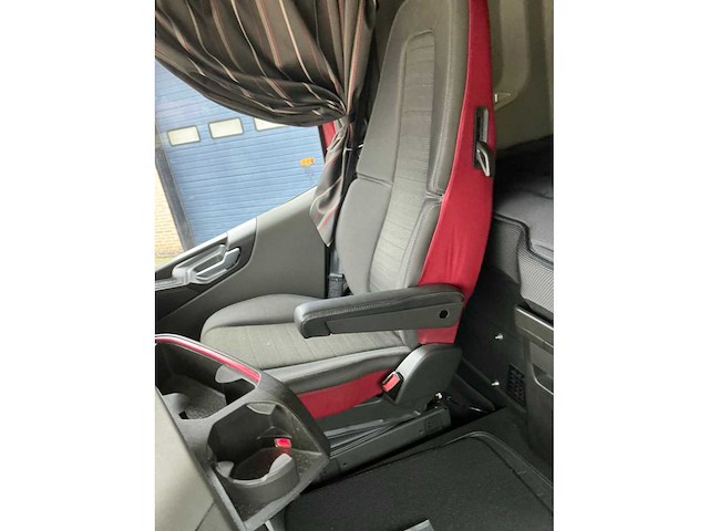 2021 volvo fh unlimited edition opleggertrekker - afbeelding 19 van  46