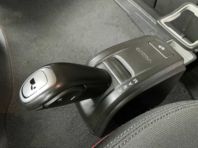 2021 volvo fh unlimited edition opleggertrekker - afbeelding 26 van  46