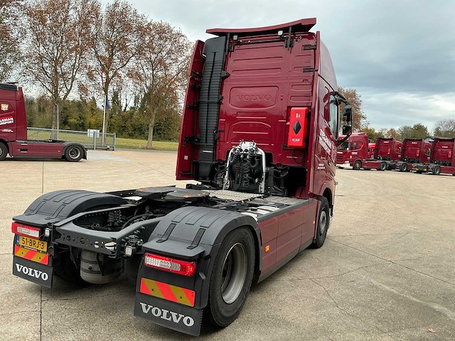 2021 volvo fh unlimited edition opleggertrekker - afbeelding 42 van  46