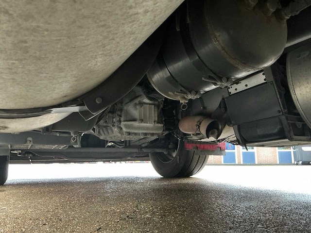 2021 volvo fh vrachtwagen met huifopbouw(c) - afbeelding 8 van  37