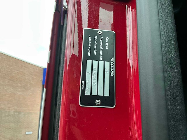 2021 volvo fh vrachtwagen met huifopbouw(c) - afbeelding 10 van  37