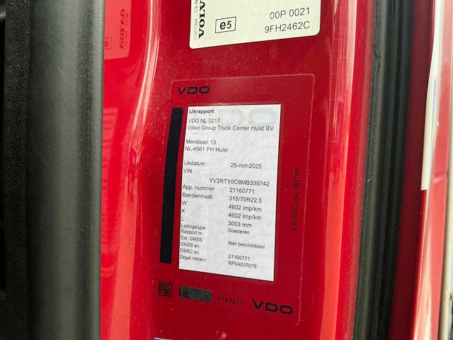 2021 volvo fh vrachtwagen met huifopbouw(c) - afbeelding 14 van  37