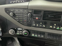 2021 volvo fh vrachtwagen met huifopbouw(c) - afbeelding 24 van  37