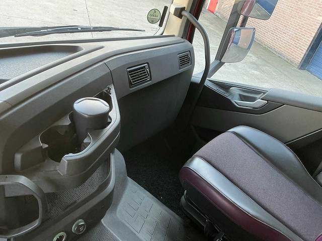 2021 volvo fm opleggertrekker - afbeelding 28 van  40