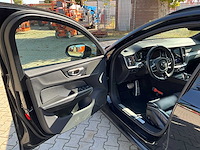 2021 volvo v60 r design b3 onyx black personenauto - afbeelding 42 van  42