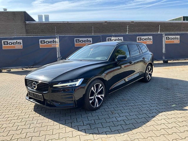 2021 volvo v60 r design b3 onyx black personenauto - afbeelding 1 van  42