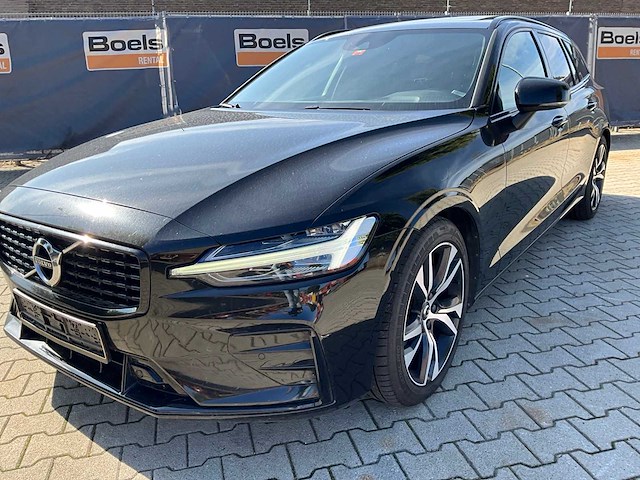 2021 volvo v60 r design b3 onyx black personenauto - afbeelding 22 van  42