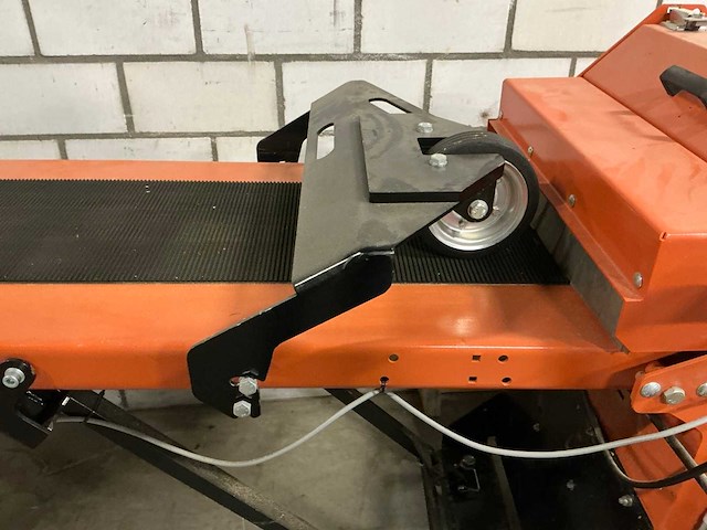 2021 wood-mizer eg100 dubbele kantenzaagmachine - afbeelding 8 van  12