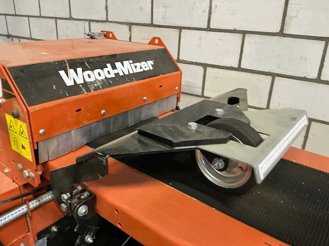 2021 wood-mizer eg100 dubbele kantenzaagmachine - afbeelding 9 van  12