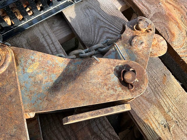 2021 yale btg 1,5/120 betonbuis klem (3x) - afbeelding 8 van  8