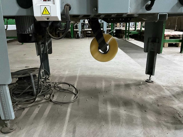 2021 youngsunpack mh-fj-1a dozensluitmachine met rollenbaan - afbeelding 13 van  14